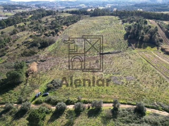 Terreno venda em Alenquer (Santo Estêvão e Triana), Alenquer