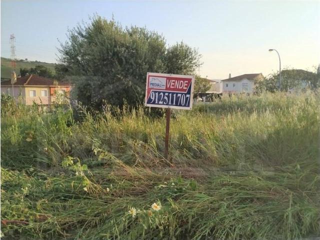 Terreno venda em Alenquer (Santo Estêvão e Triana), Alenquer