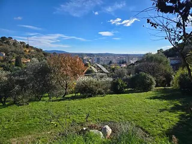 Terrain vente à Alès