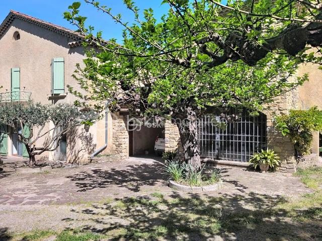 Château vente à Alès