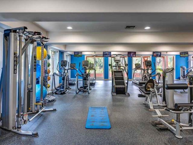 Apartment for rent in Canoga Park, California