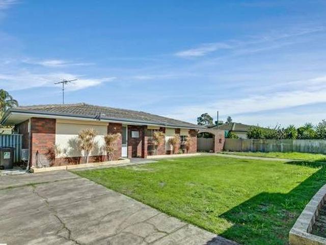 House for rent in Cockburn, Western Australia