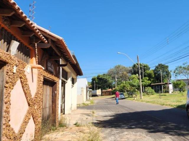 Casa venda em Região Geográfica Imediata do Distrito Federal, Região Integrada de Desenvolvimento do Distrito Federal e Entorno