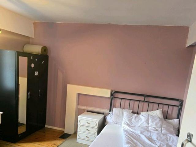 House for rent in London Borough of Croydon, Greater London