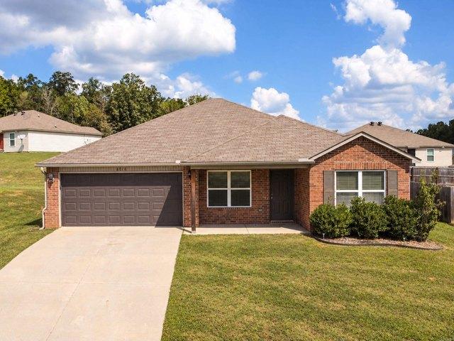 House for sale in Alexander, Pulaski County