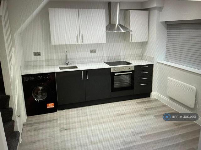 Apartment for rent in South Woodford, Greater London