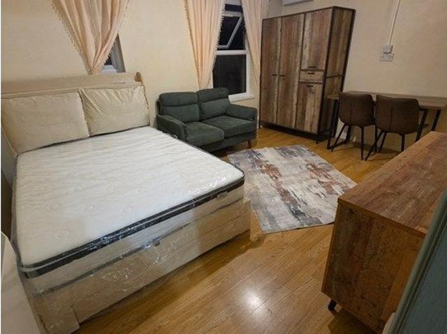 Studio for rent in New Barnet, Greater London
