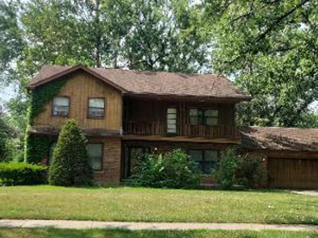 House for sale in Flossmoor, Illinois