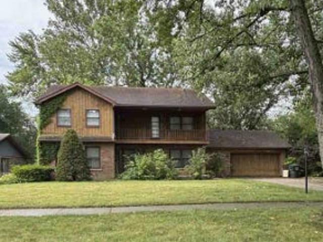 House for sale in Flossmoor, Illinois