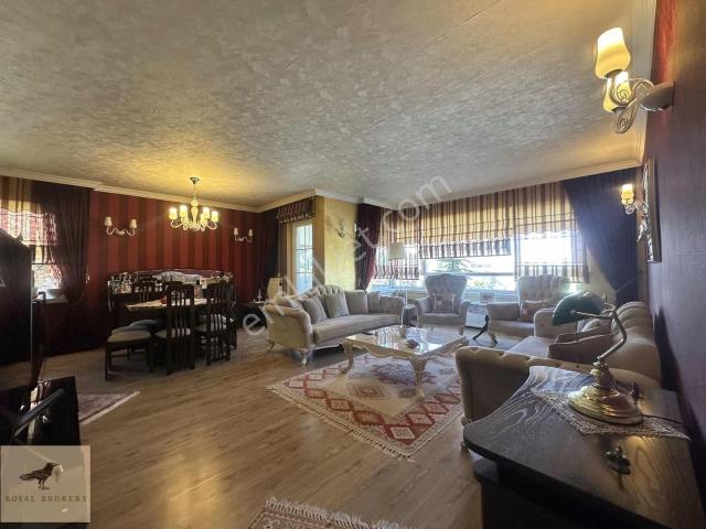 Çankaya, Ankara içerisinde satılık mülk