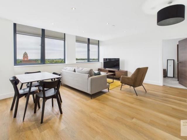 Apartment for rent in Gorse Hill, Trafford Park