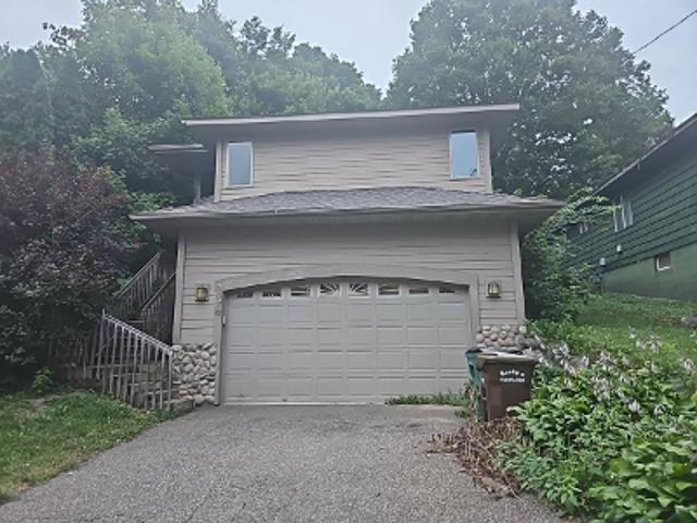 House for sale in Hennepin, Minnesota