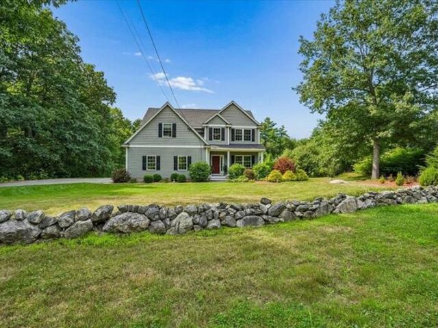 House for sale in New Hampshire