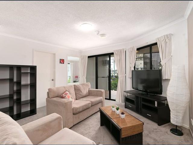 Apartment for rent in Toombul, Queensland