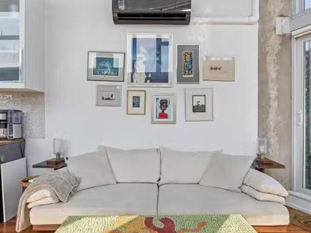Apartment for rent in Vancouver, British Columbia