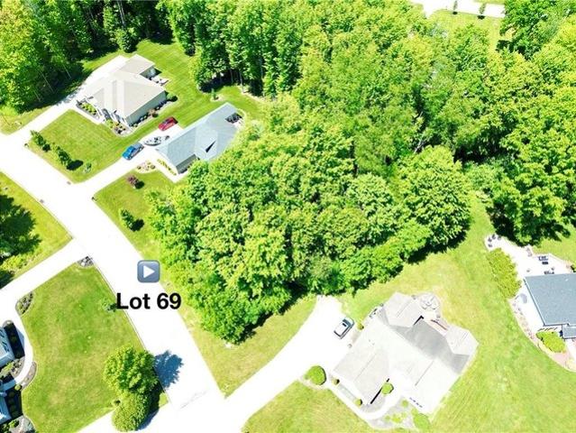 Land for sale in New Wilmington, Pennsylvania