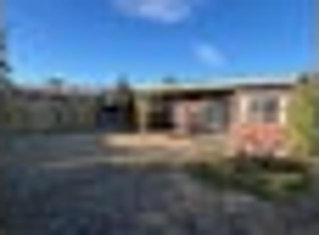 House for rent in Alexandra, Vincent Community