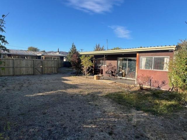 House for rent in Otakou