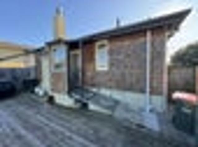 House for rent in Otakou