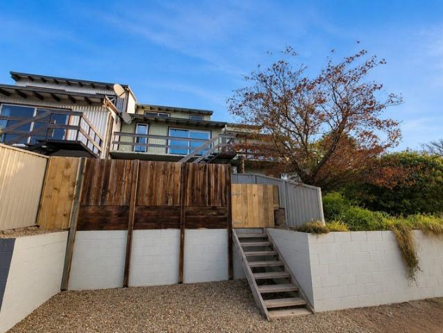 Apartment for rent in Otakou