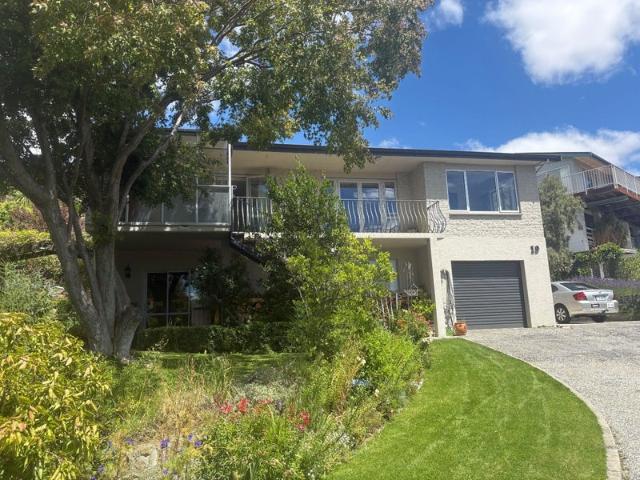 House for rent in Otakou