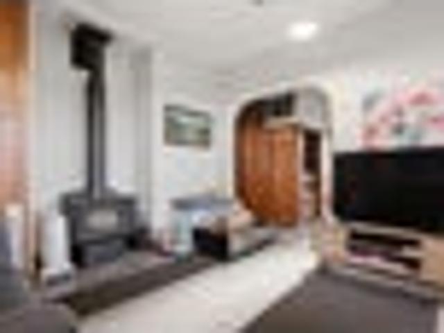 House for rent in Otakou