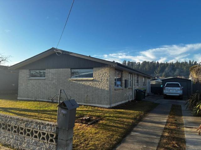 House for rent in Otakou