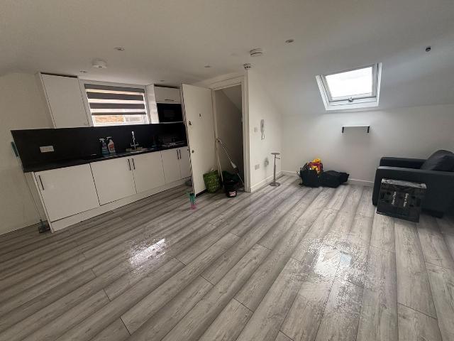 Studio for rent in Brownswood Park, Greater London