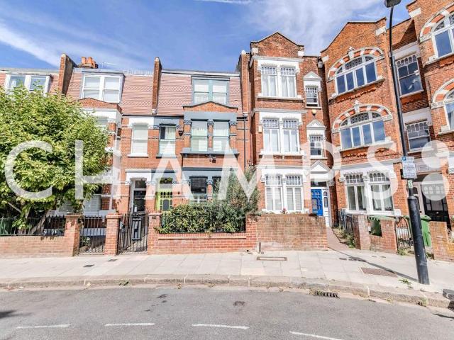 Apartment for rent in London Borough of Hammersmith and Fulham, Greater London