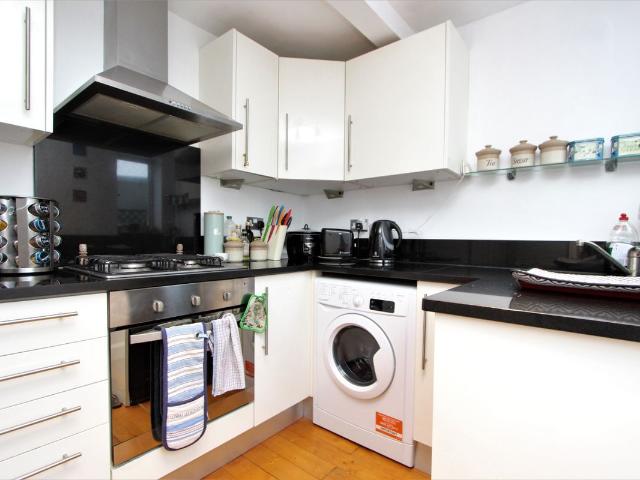 Apartment for rent in Hornsey, Greater London