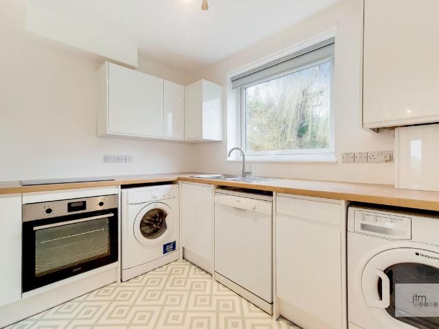 Apartment for rent in Muswell Hill, Greater London