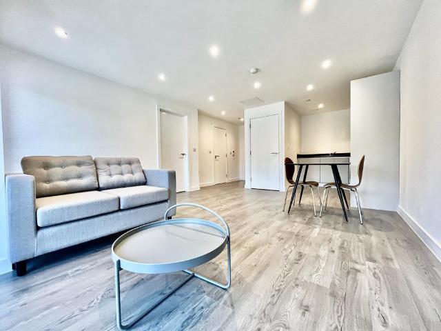 Apartment for rent in Hyde Park, West Yorkshire