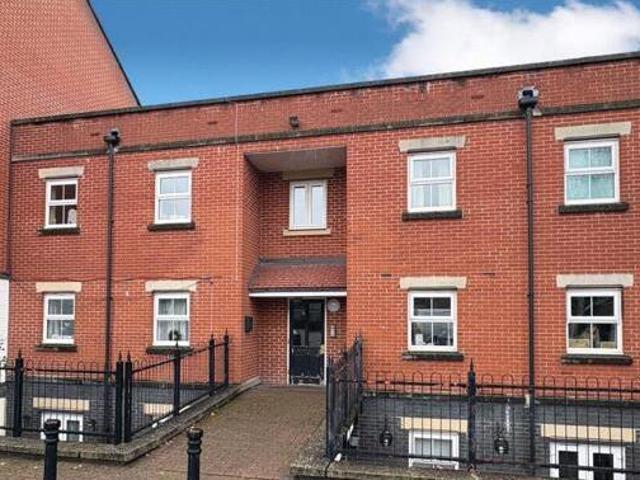 House for sale in Aldershot, Hampshire