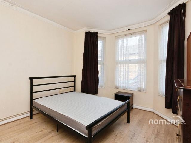 Room for rent in Aldershot, Hampshire