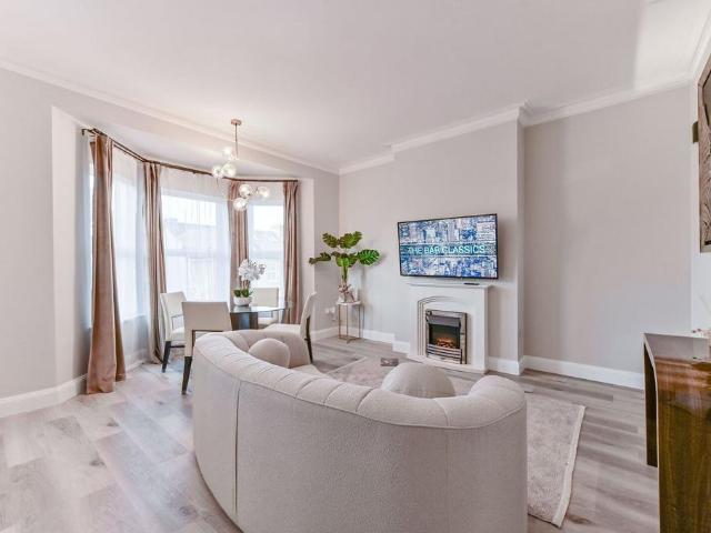 Apartment for rent in London Borough of Croydon, Selhurst