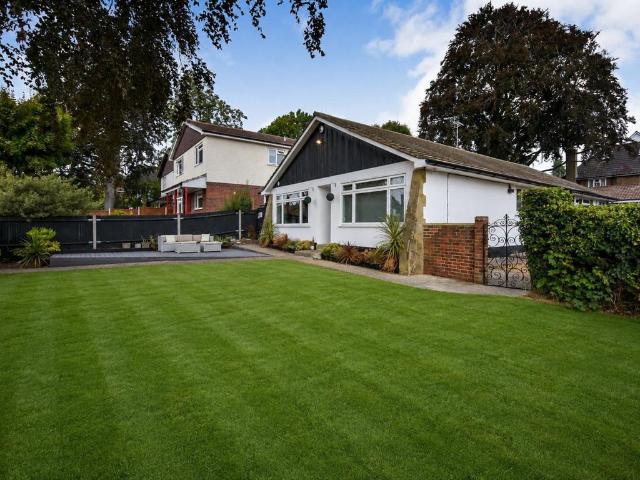 House for rent in Epsom, Surrey