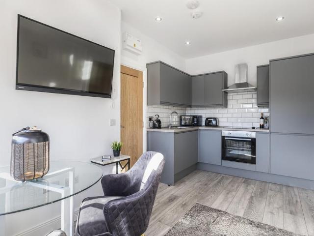 House for rent in Hyde Park, West Yorkshire