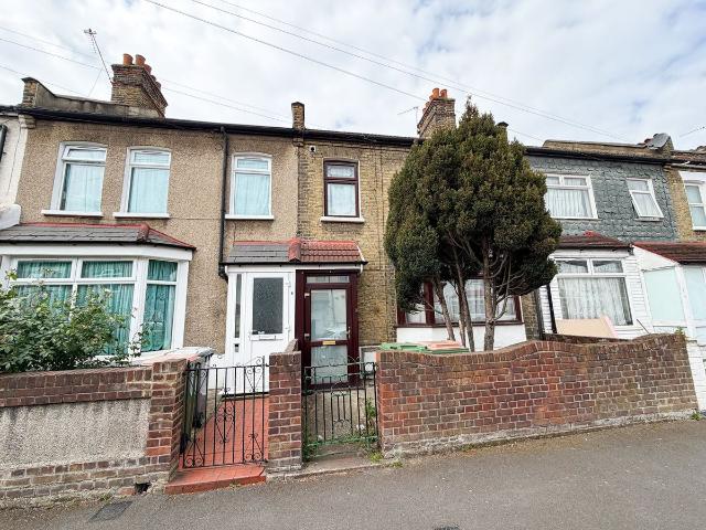 House for rent in Beckton, Greater London