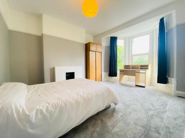Room for rent in Mount Wise
