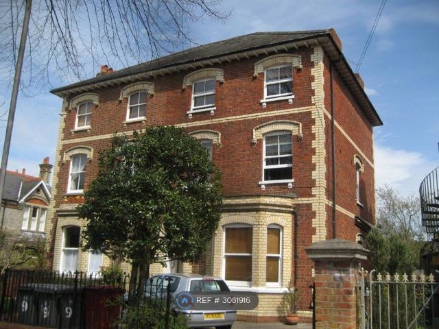Apartment for rent in Newtown, Reading