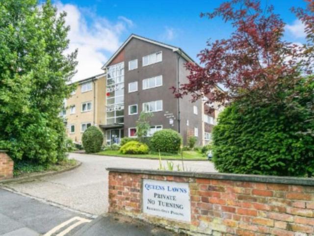Studio for rent in Newtown, Reading