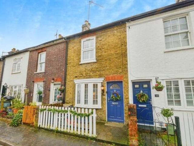 House for sale in Lyons, Greater London