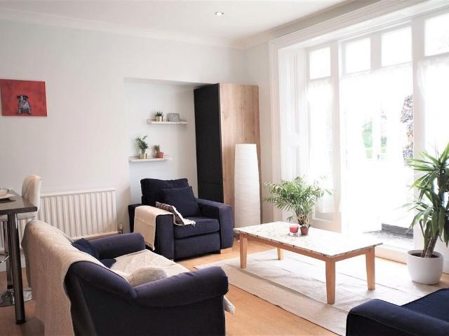 Apartment for rent in South Hampstead, Greater London