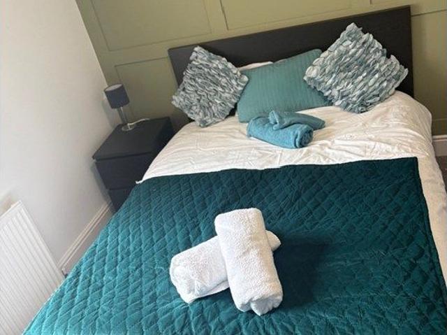 Room for rent in Baswich, Staffordshire
