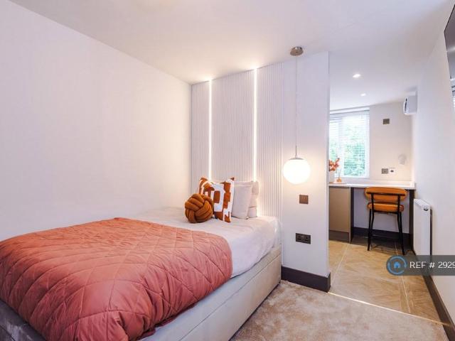 Apartment for rent in Fairfield, Warrington