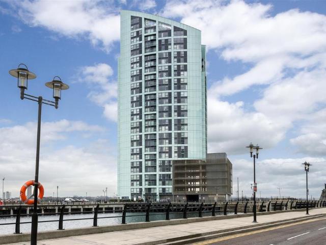 Apartment for rent in Calderstones