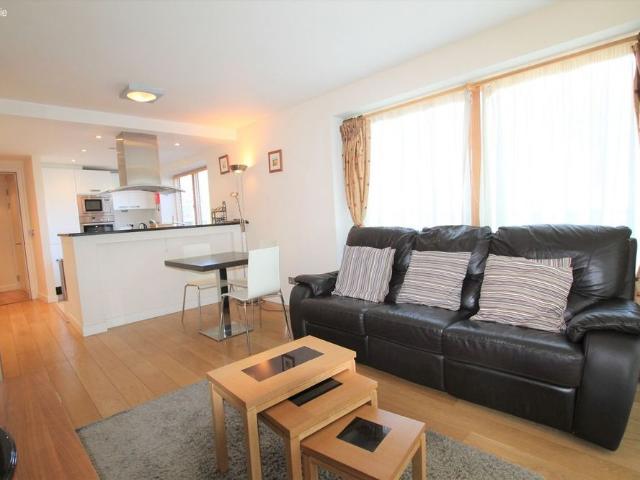 Apartment to rent in Bluebell, North Tipperary