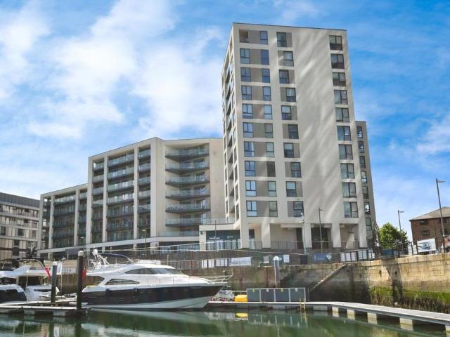 Apartment for rent in Ocean Village, City Of Southampton