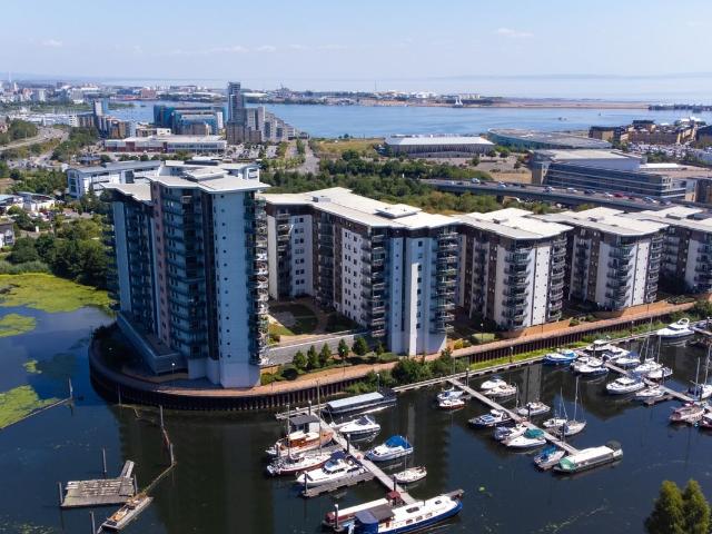 Apartment for rent in Cardiff International Sports Village, Falcon Lodge