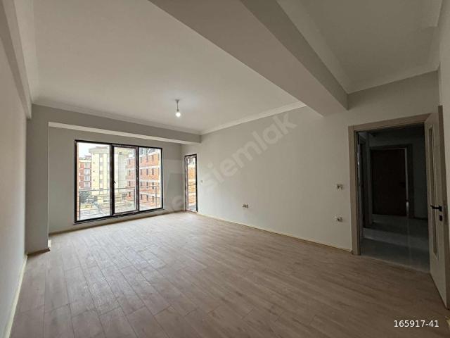 Sultanbeyli, İstanbul içerisinde satılık mülk